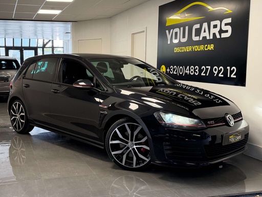 Volkswagen Golf GTI 2.0 TSI Performance DSG