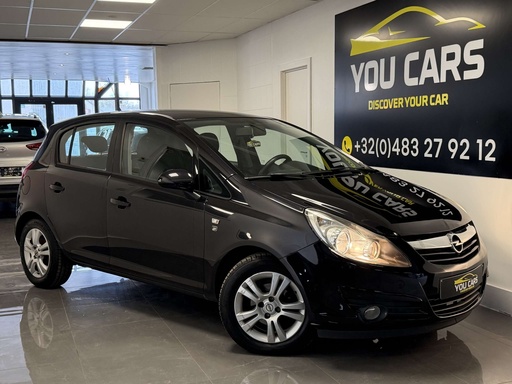 Opel Corsa 1.4i Black Edition AUTOMAAT